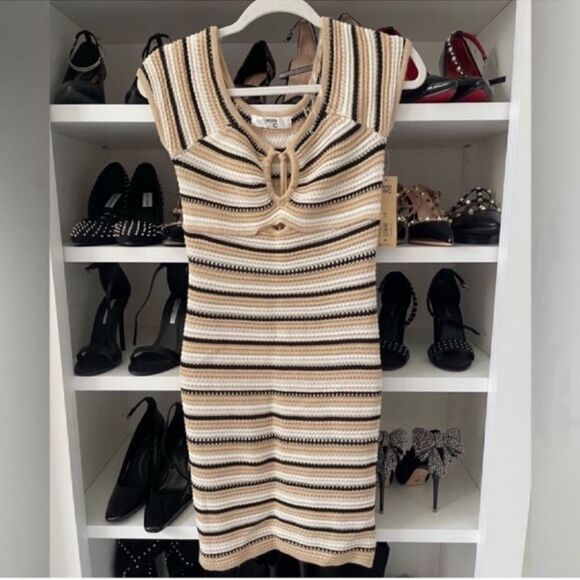 NWT Madden NYC Crochet Dress Size XS - Picture 9 of 13